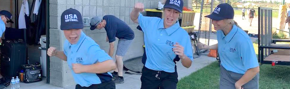 Oregon Softball Players Earn Appreciation for Officials